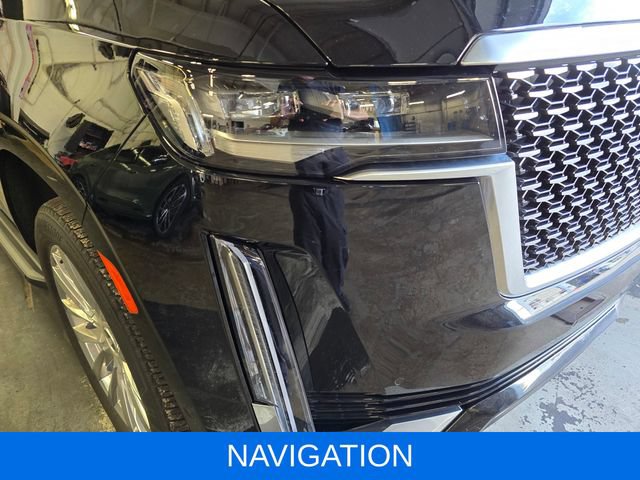 Used 2023 Cadillac Escalade Premium Luxury AWD/4WD image 5
