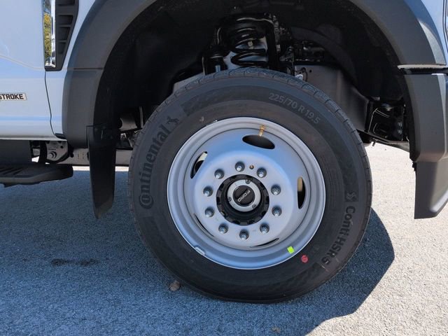 New 2026 Ford F550 4x4 Regular Cab Super Duty image 10