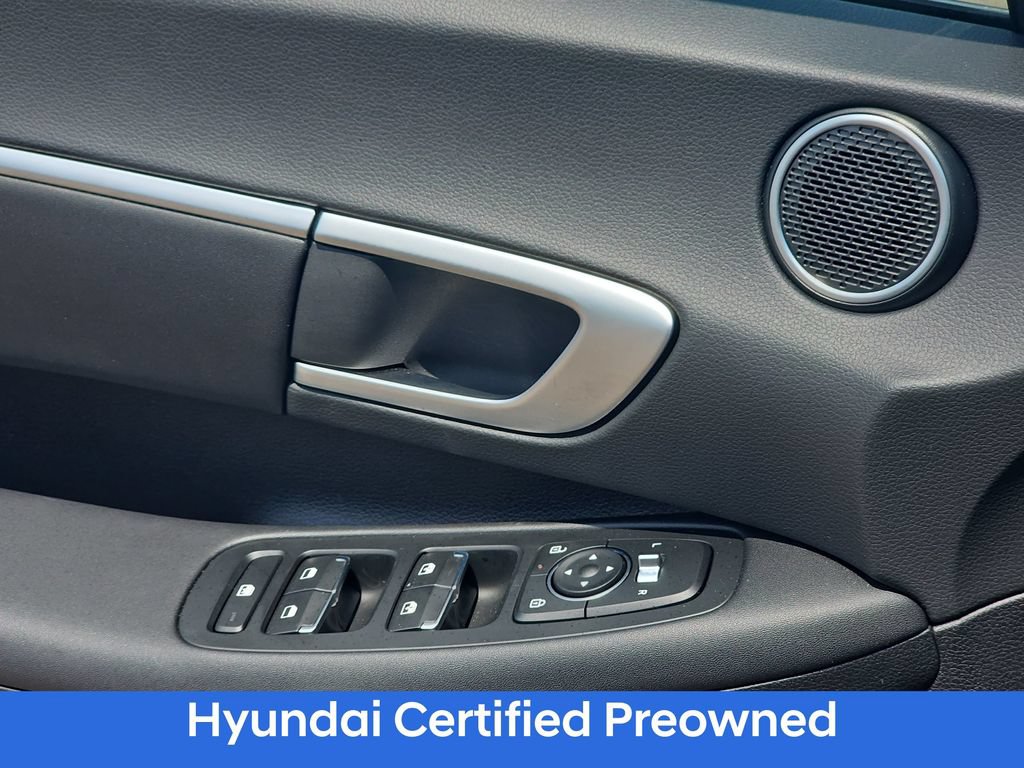Certified 2025 Hyundai Sonata SEL FWD image 24