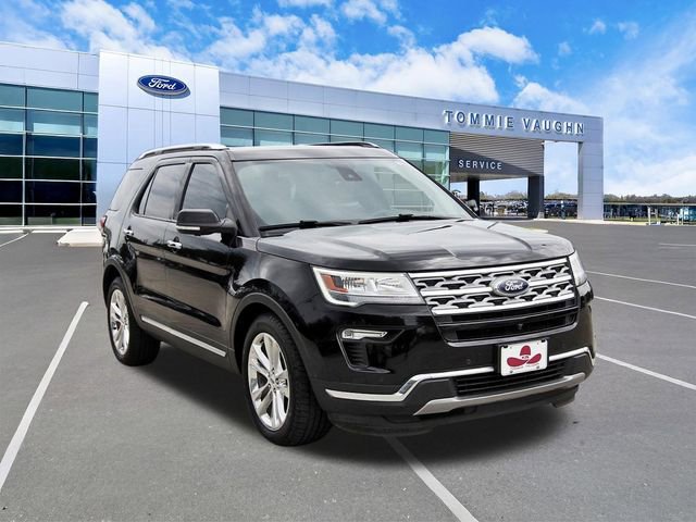 Used 2019 Ford Explorer Limited w/ Ford Safe & Smart Package image 6