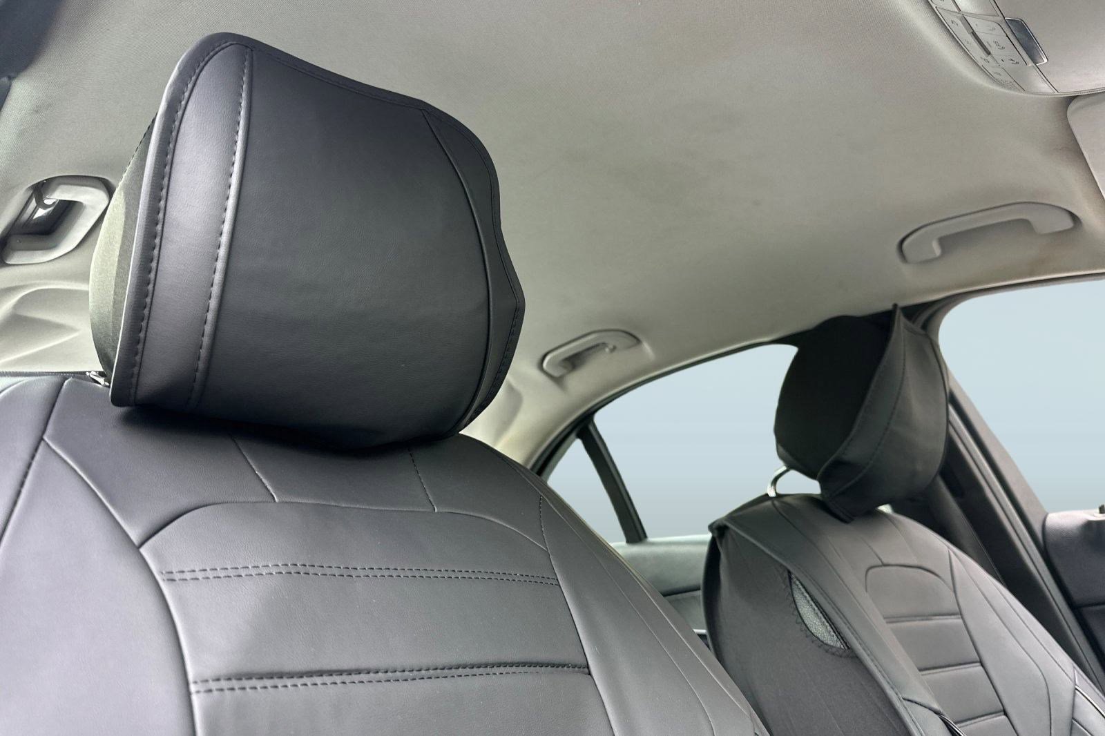 Used 2015 Mercedes-Benz C 300 4MATIC Sedan image 26