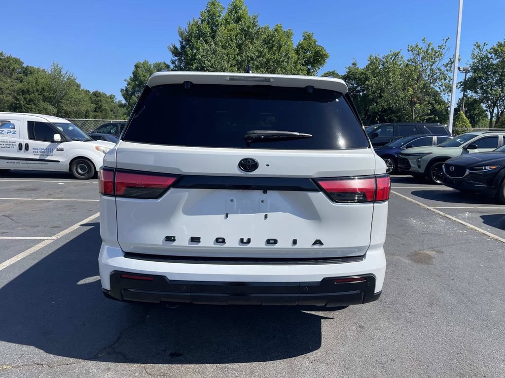 Used 2024 Toyota Sequoia Platinum AWD/4WD image 7