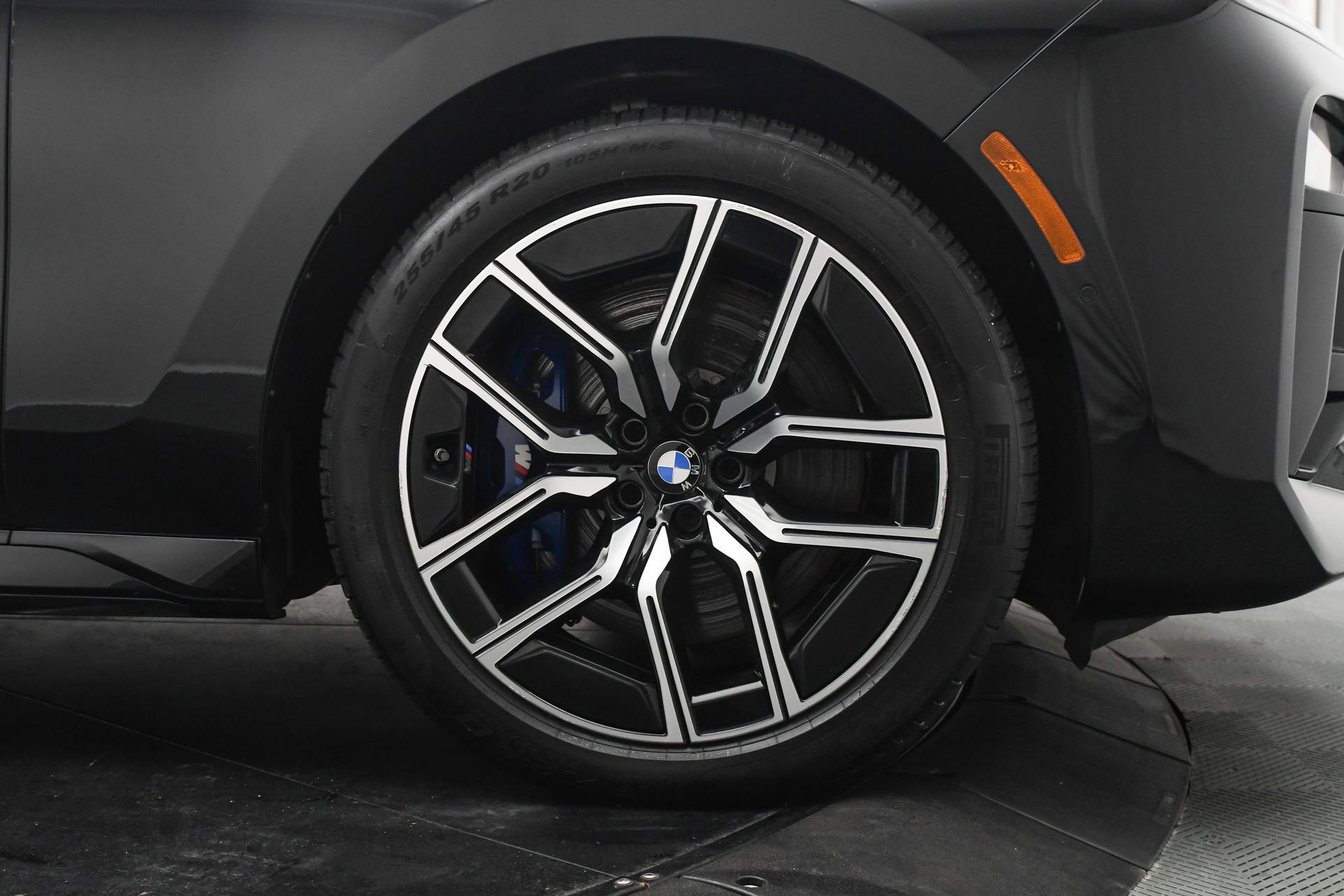 Used 2024 BMW 760i xDrive 760i xDrive image 33