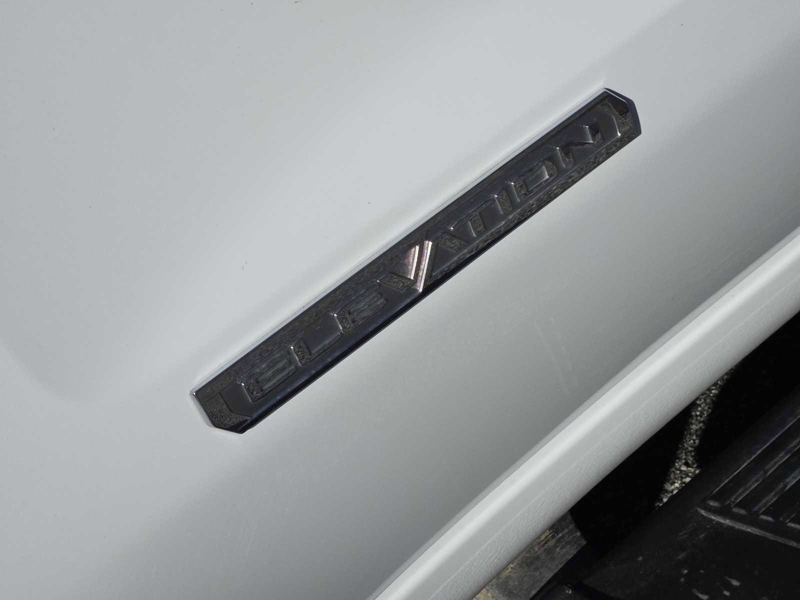 Certified 2025 GMC Sierra 1500 Elevation w/ Elevation Premium Package image 12