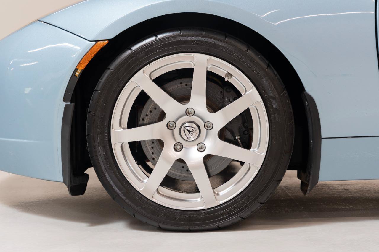 Used 2008 Tesla Roadster RWD image 30