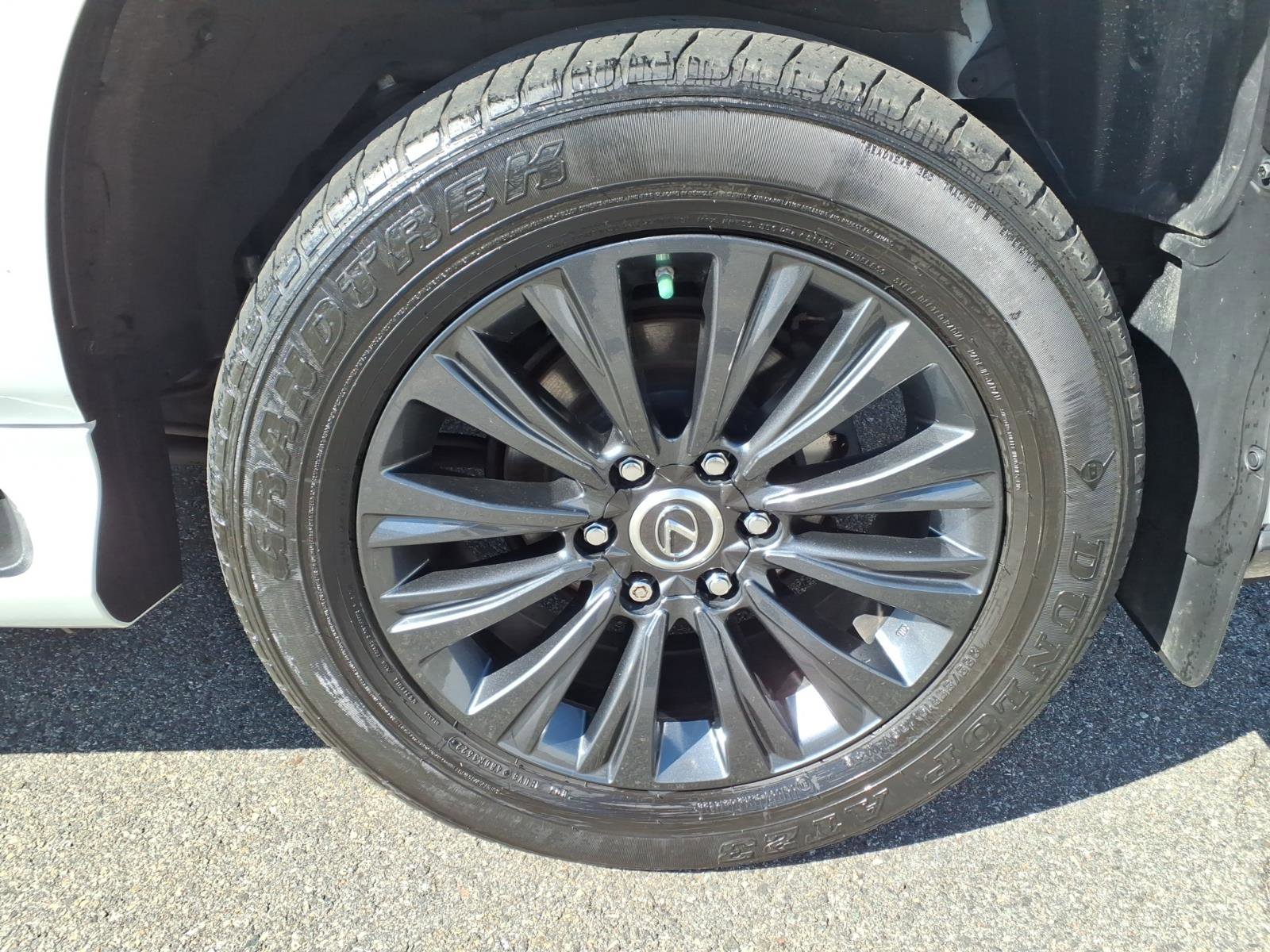 Certified 2023 Lexus GX 460 Luxury w/ Sport Design Package image 13