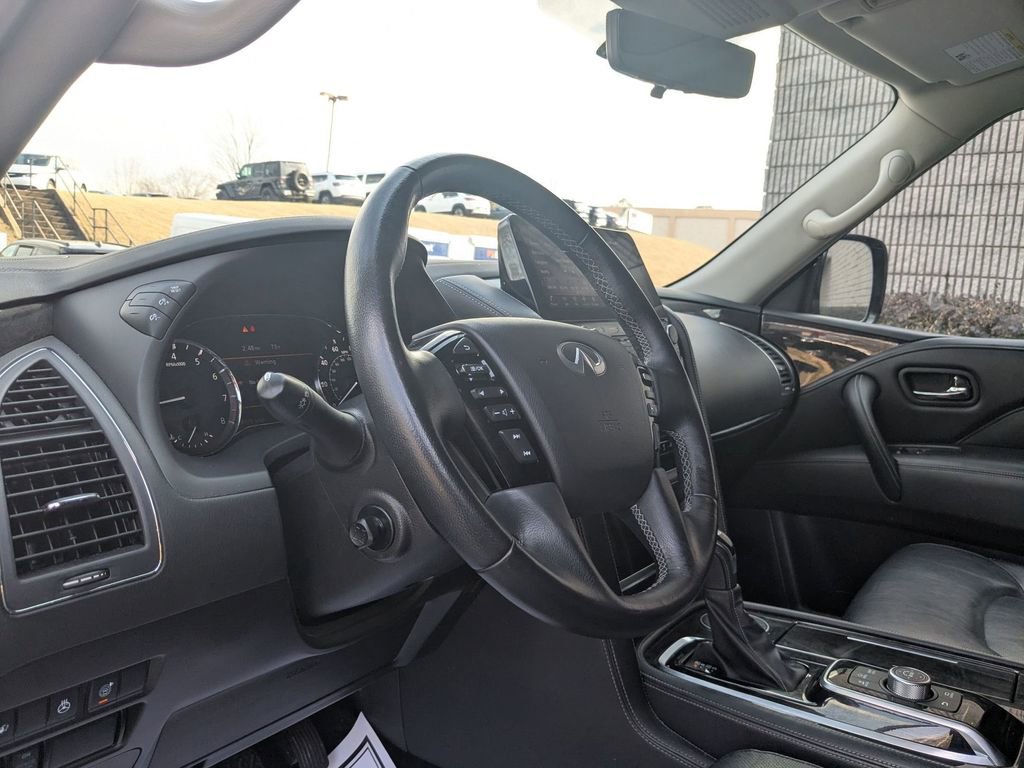 Used 2024 INFINITI QX80 Luxe image 11