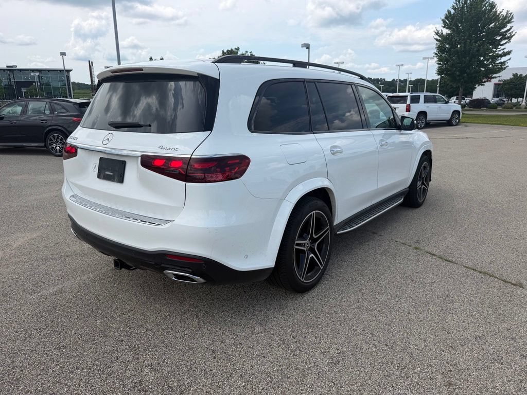 Used 2024 Mercedes-Benz GLS 450 4MATIC image 6