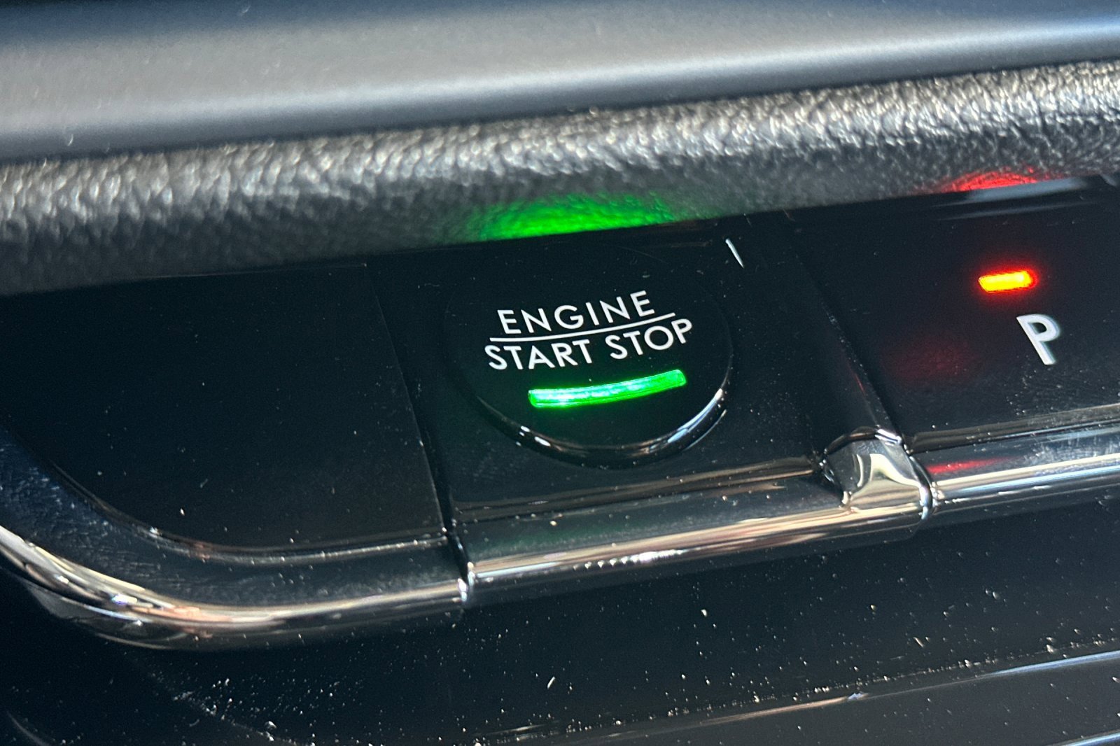 New 2025 Lincoln Corsair Reserve w/ Equipment Group 202A image 22