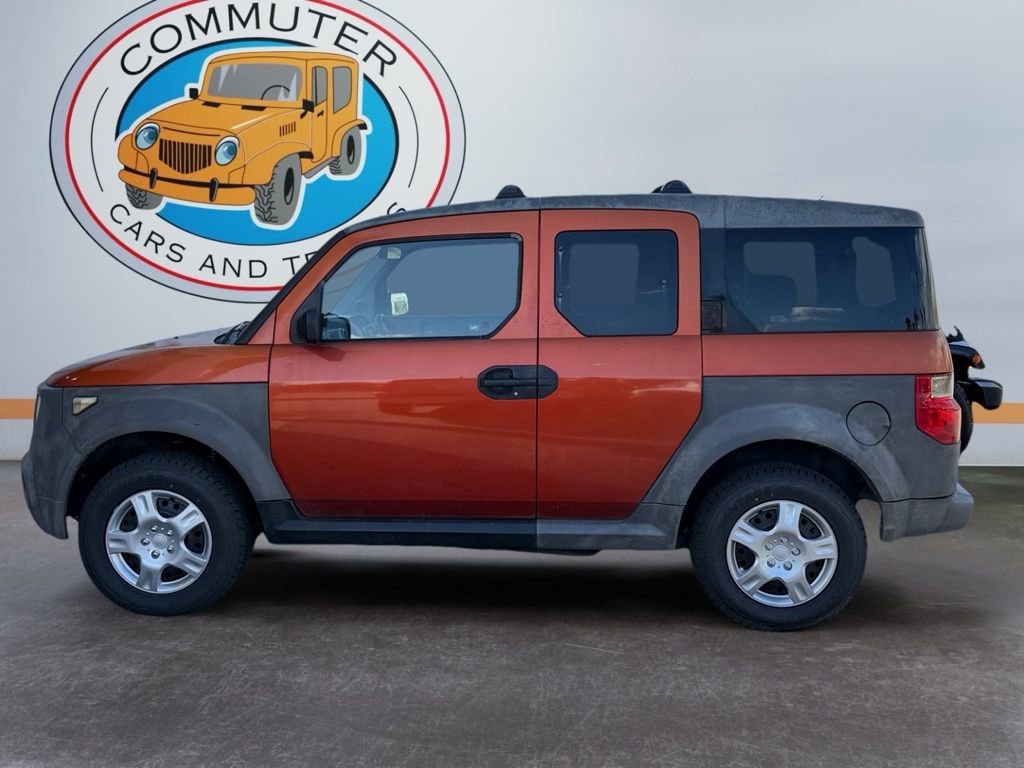 Used 2005 Honda Element LX image 2
