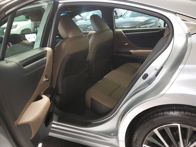 Used 2025 Lexus ES 350 w/ Premium Package FWD image 22
