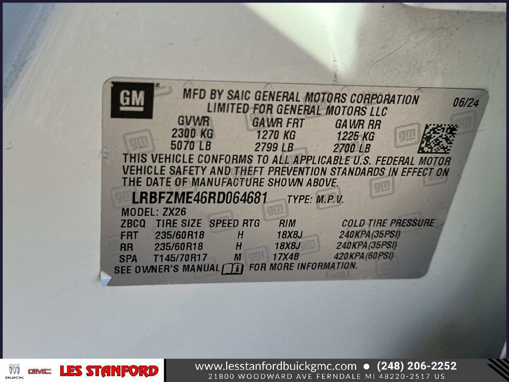 Used 2024 Buick Envision Preferred AWD/4WD image 19