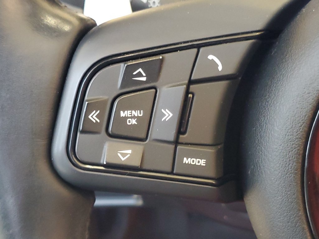 Used 2017 Jaguar F-TYPE SVR AWD/4WD image 18
