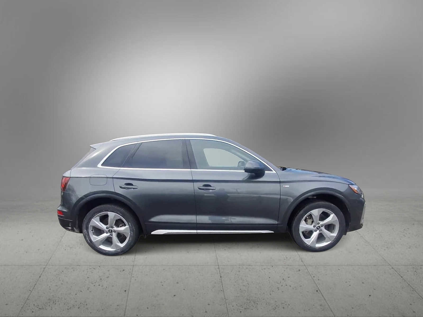 Certified 2023 Audi Q5 2.0T Premium Plus w/ Premium Plus Package image 9