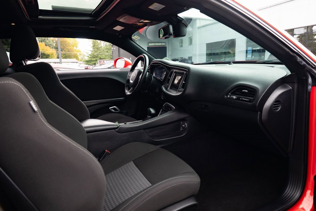 Used 2021 Dodge Challenger R/T w/ Driver Convenience Group image 24