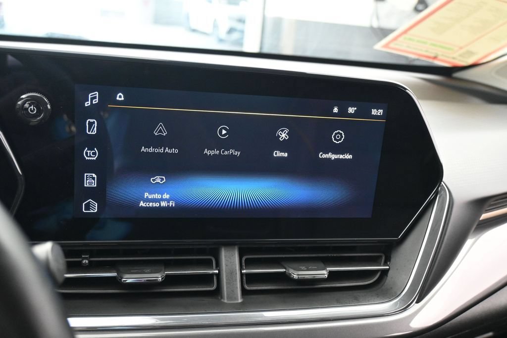 Used 2025 Chevrolet Trax ACTIV FWD image 19