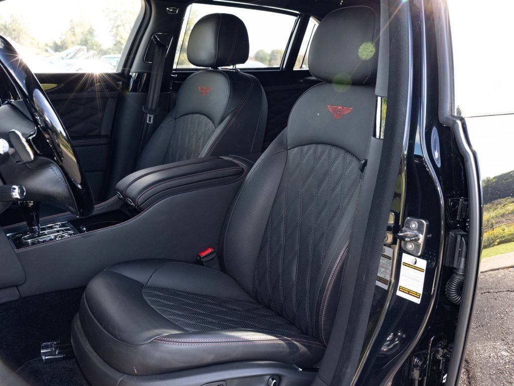 Used 2019 Bentley Mulsanne RWD image 27