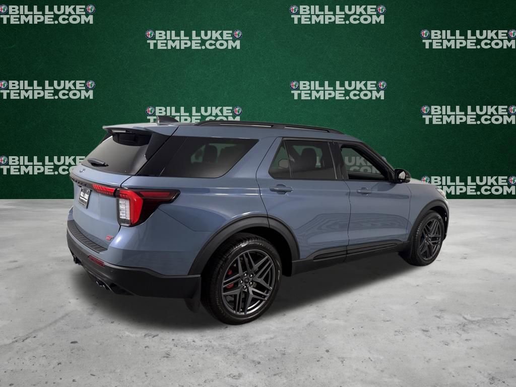 Used 2025 Ford Explorer ST image 7