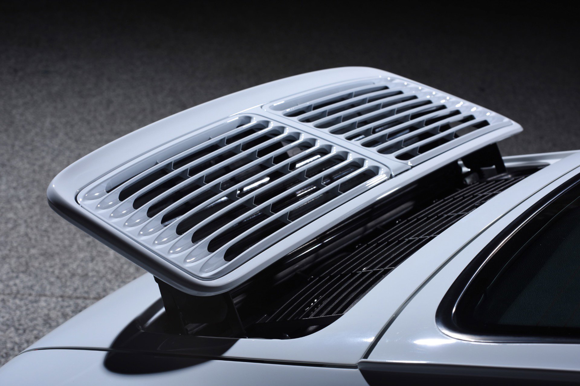 Used 1998 Porsche 911 Carrera S image 28