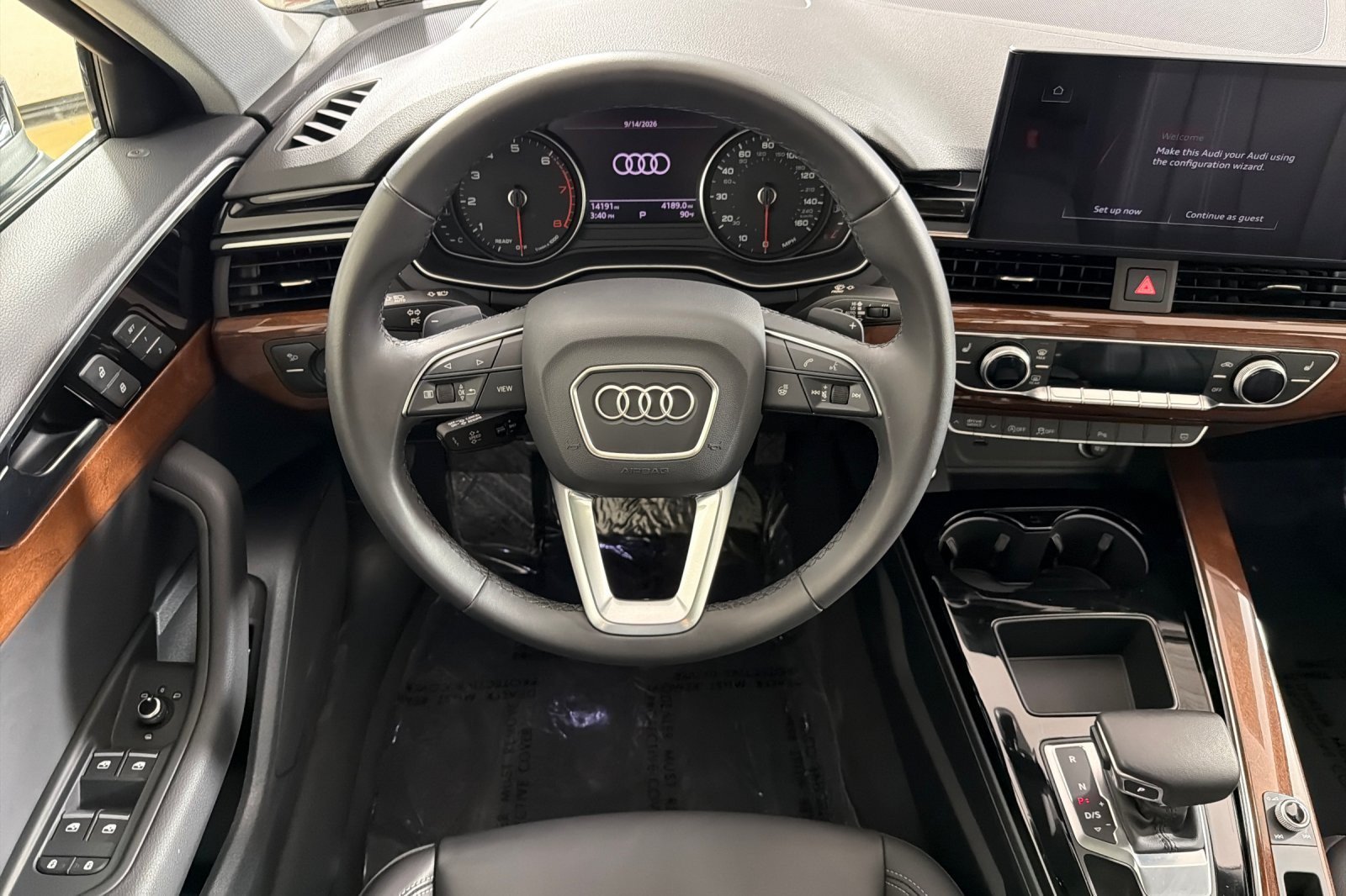 Used 2024 Audi A4 2.0T Premium w/ Convenience Package AWD/4WD image 13