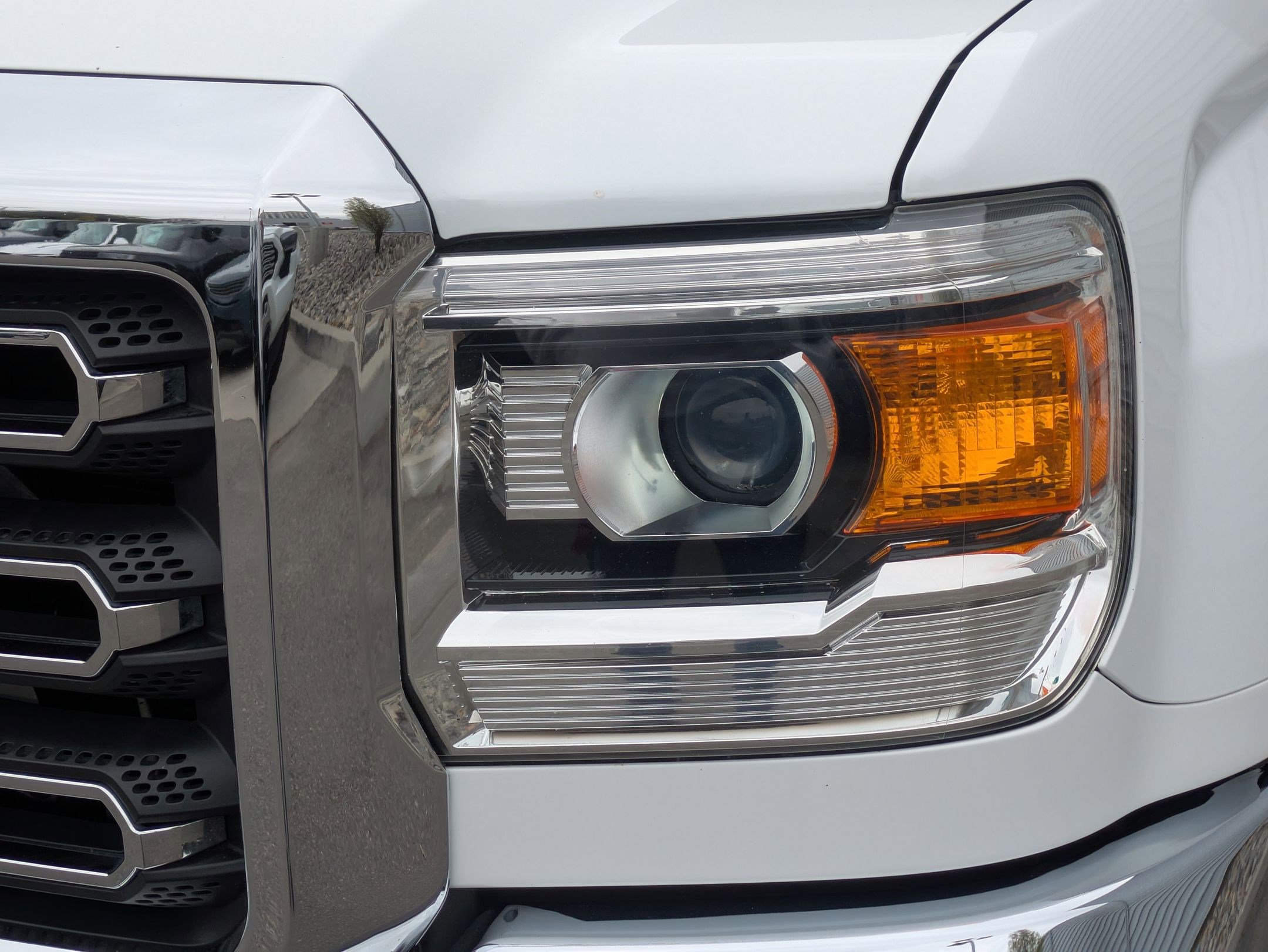 Used 2015 GMC Sierra 3500 SLE w/ SLE Preferred Package image 10