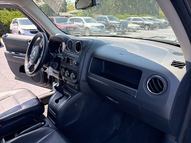 Used 2012 Jeep Patriot Limited AWD/4WD image 25