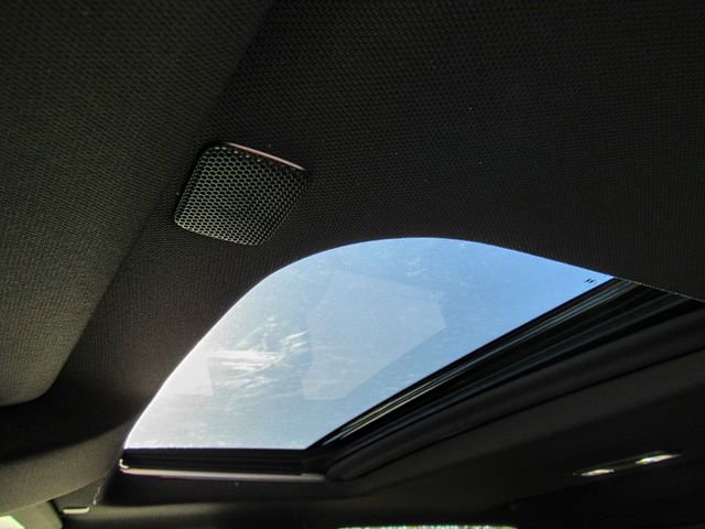 New 2026 GMC Sierra 2500 AT4 w/ AT4 Premium Plus Package image 15