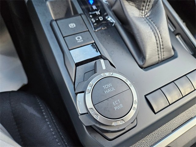 Used 2025 Toyota Tacoma SR5 image 21