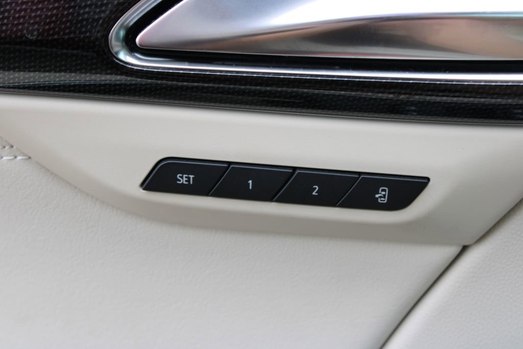 Used 2023 Buick Envision Essence w/ Technology Package I AWD/4WD image 40