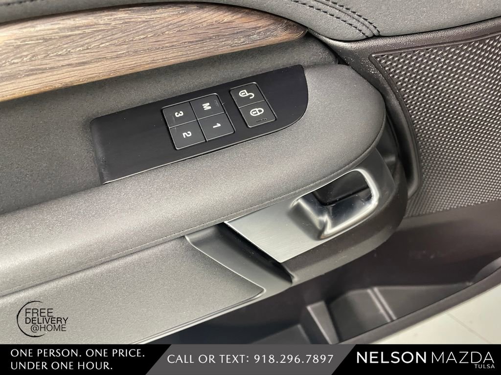 Used 2018 Land Rover Discovery HSE image 20