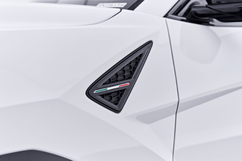 Used 2023 Lamborghini Urus S AWD/4WD image 20