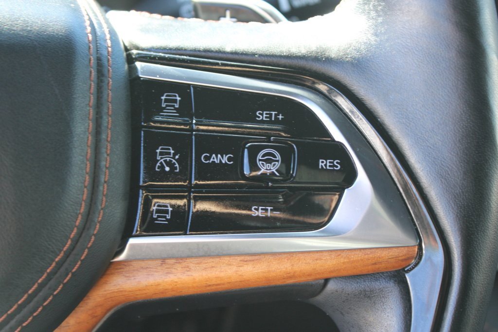 Used 2021 Jeep Grand Cherokee L Summit image 15