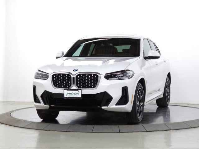 Used 2023 BMW X4 xDrive30i w/ M Sport Package image 3