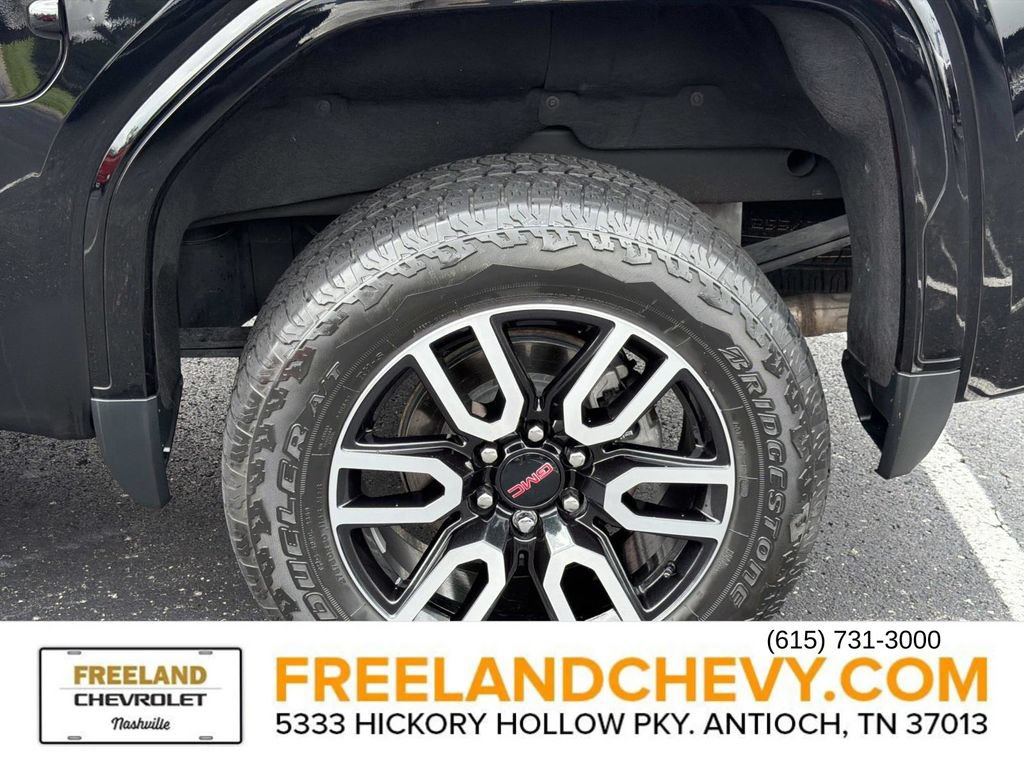 Used 2024 GMC Sierra 1500 AT4 w/ Technology Package AWD/4WD image 11
