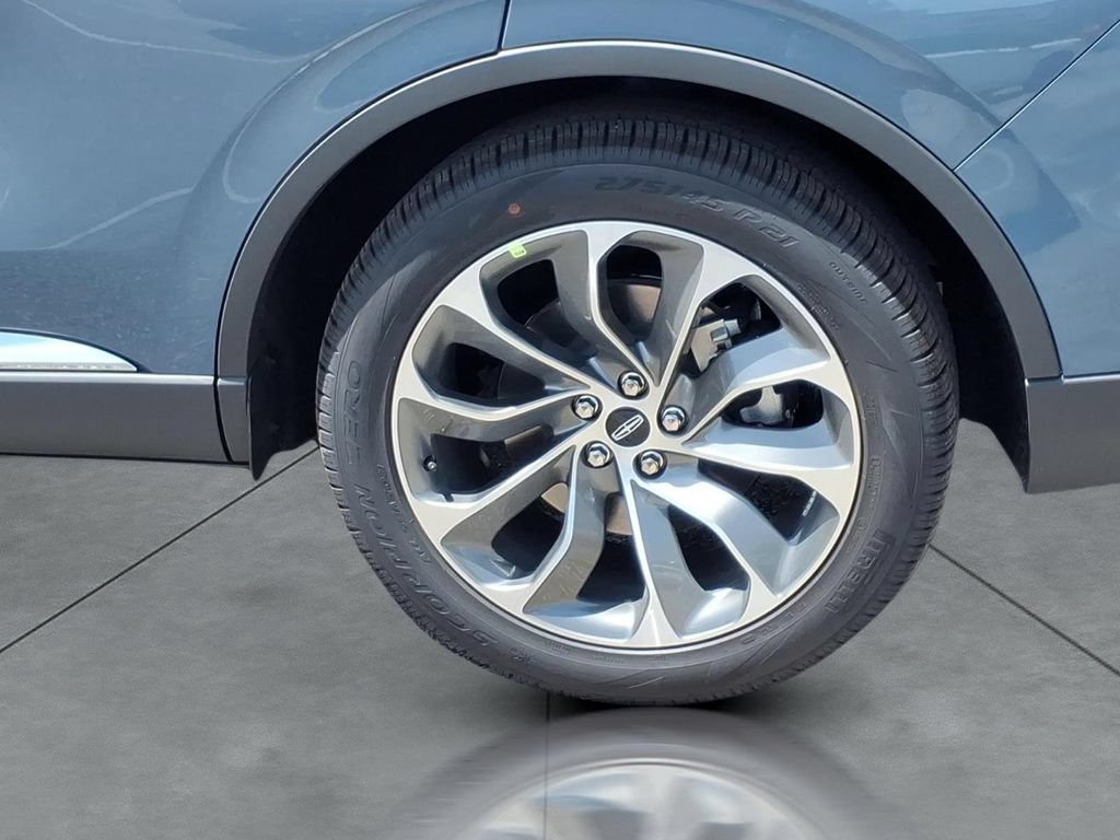 New 2026 Lincoln Aviator Reserve RWD image 4