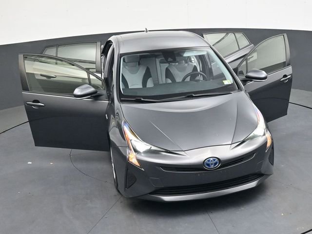 Used 2017 Toyota Prius Two image 38