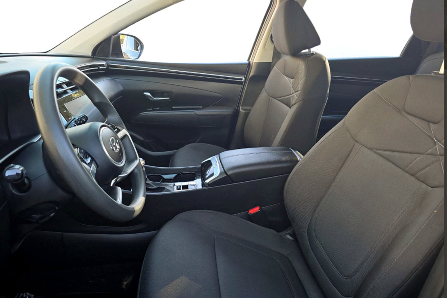 Used 2022 Hyundai Tucson SE w/ Cargo Package image 7