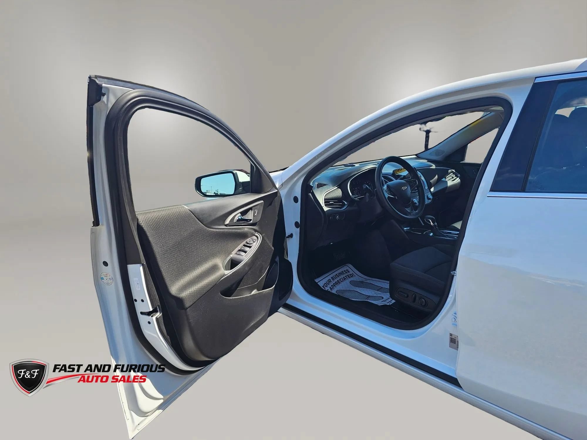 Used 2024 Chevrolet Malibu LT FWD image 9