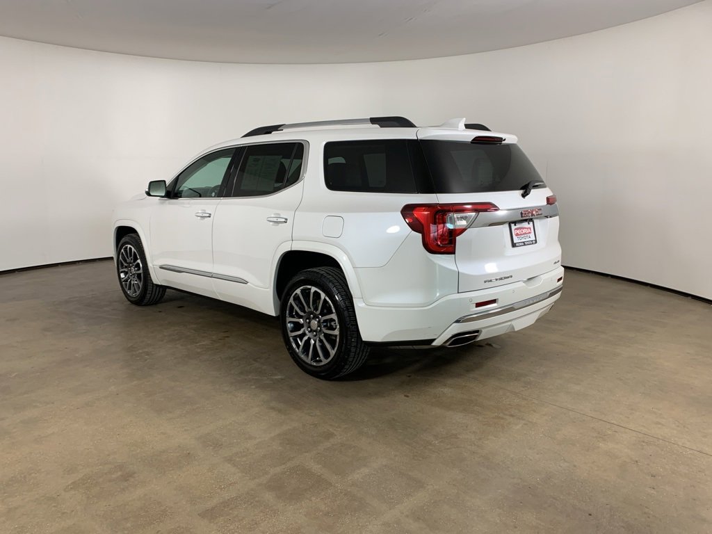 Used 2020 GMC Acadia Denali w/ Denali Ultimate Package image 16