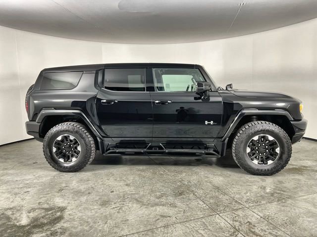 Used 2024 GMC Hummer EV 2X w/ Extreme Off-Road Package image 9