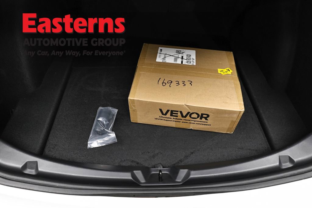 Used 2023 Tesla Model 3 Standard Range RWD image 9