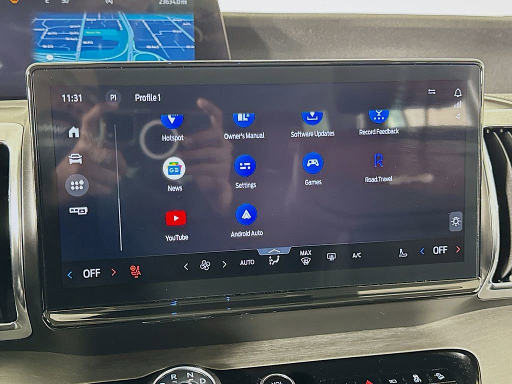 Used 2025 Ford Expedition Platinum AWD/4WD image 38