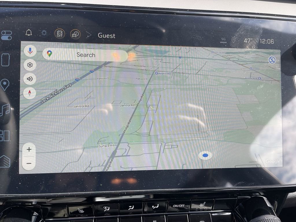 New 2027 Chevrolet Bolt LT w/ Comfort Package image 18