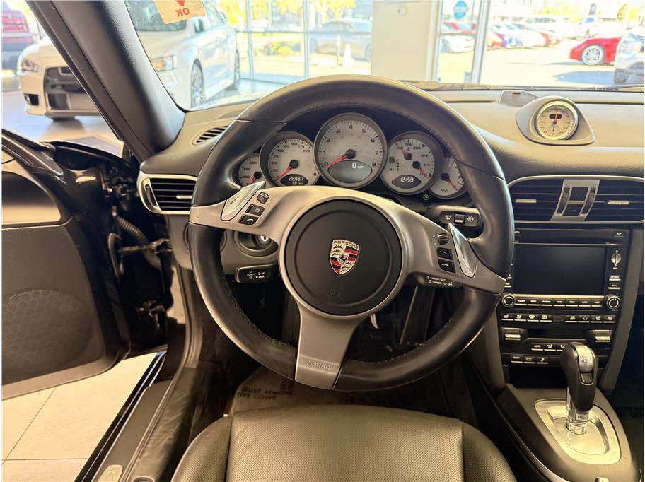 Used 2010 Porsche 911 Carrera S image 17