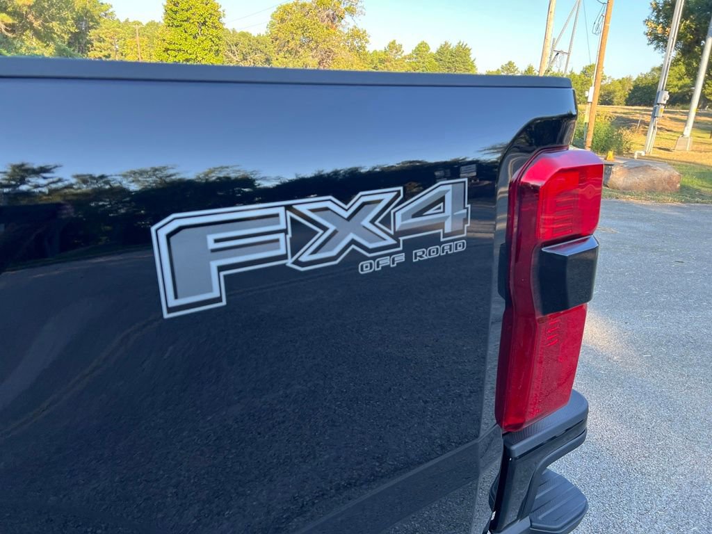 New 2026 Ford F350 Lariat w/ Black Appearance Package image 48