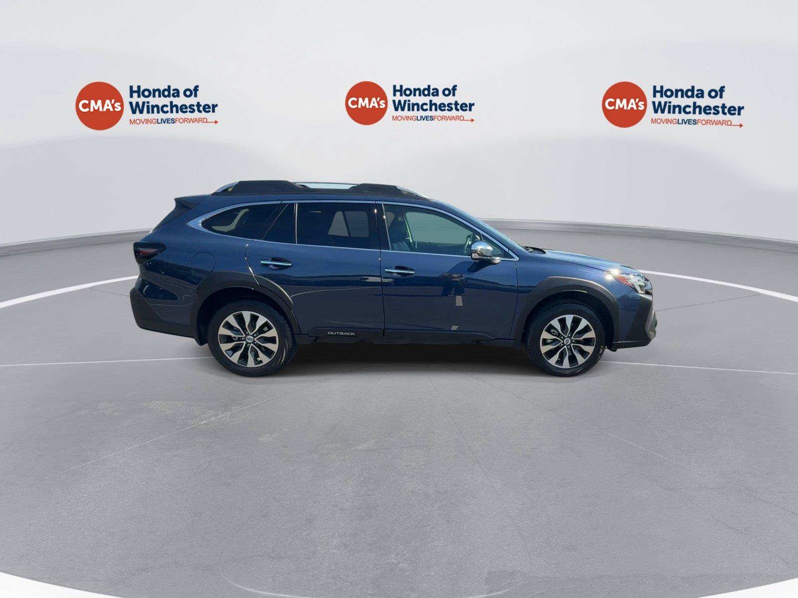 Used 2025 Subaru Outback Touring XT AWD/4WD image 9