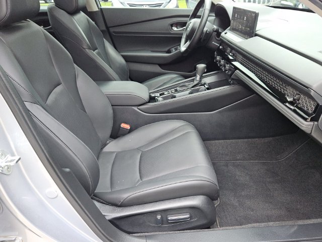 Certified 2023 Honda Accord Touring image 15