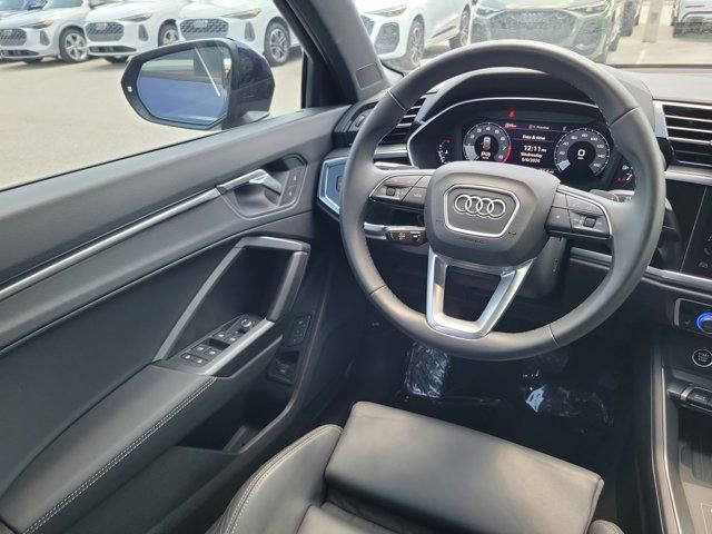 Certified 2025 Audi Q3 2.0T Premium w/ Convenience Package AWD/4WD image 13