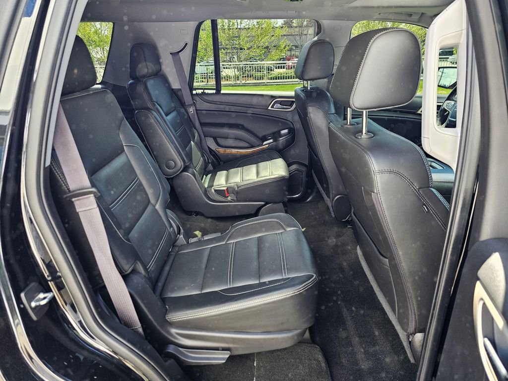 Used 2017 GMC Yukon Denali w/ Open Road Package AWD/4WD image 12