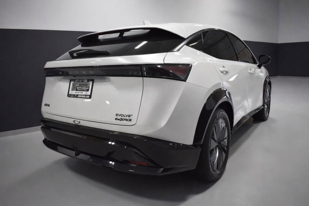 Certified 2024 Nissan Ariya AWD image 8